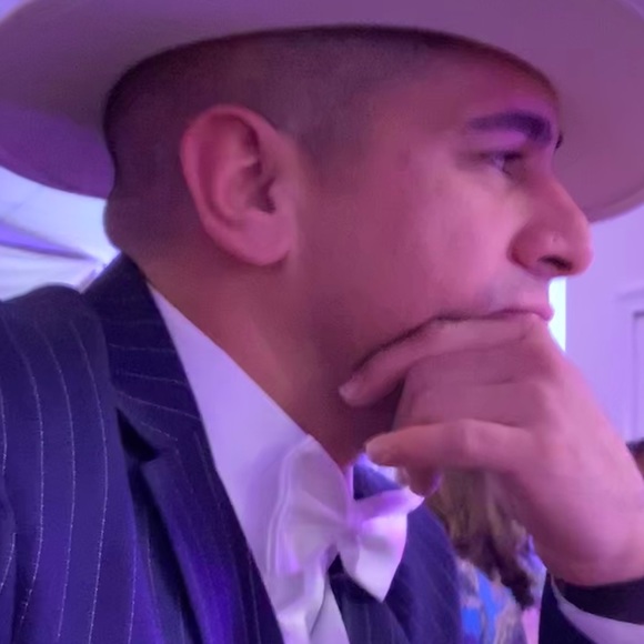 Meet your Posher, Anthony - Picture 2 of 2